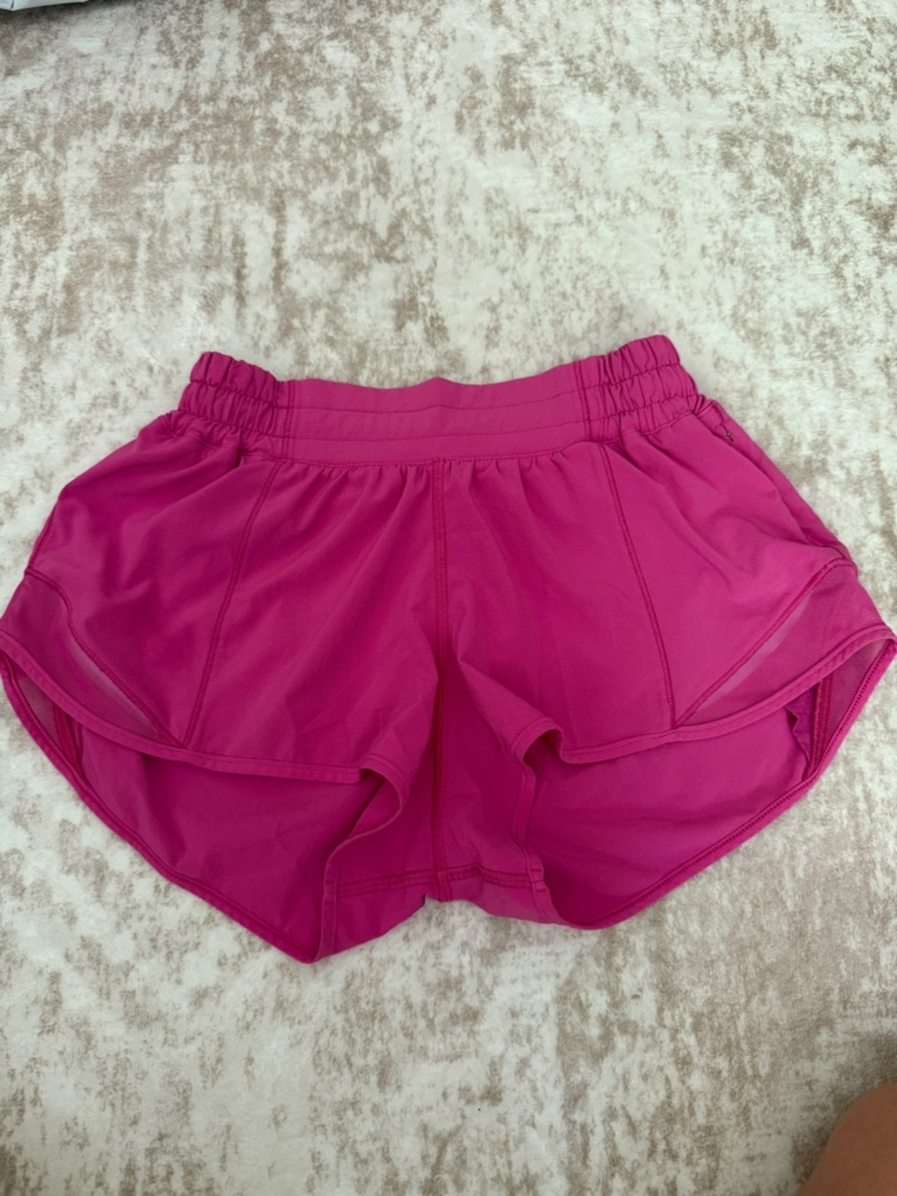 Lululemon Hotty Hot Shorts Pink Size 4 Low Rise 2.5”